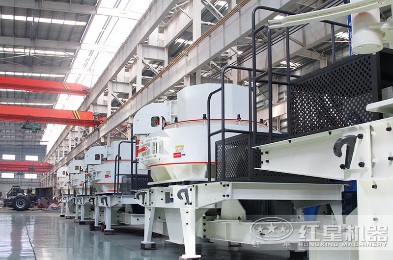 青石制砂機_青石頭打沙機，時產(chǎn)10-500噸不是事