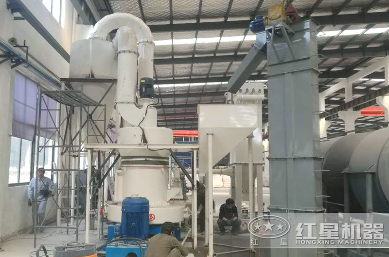 雷蒙磨粉機(jī)可以將鋁礬土磨成250目的細(xì)粉嗎？怎樣調(diào)雷蒙磨粉子粗細(xì)？