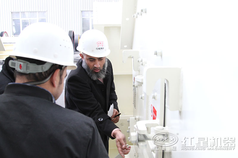 用戶來廠，實地考察反擊破設(shè)備
