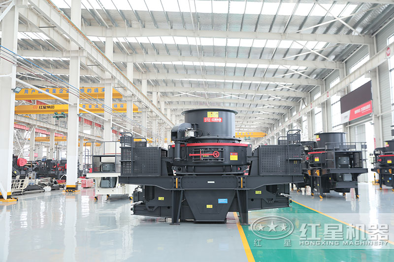 把石頭磨成沙子的磨砂機價格、產(chǎn)量是多少