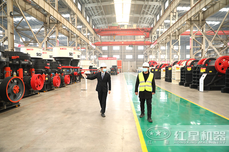 大型廠房，客戶來廠實地考察