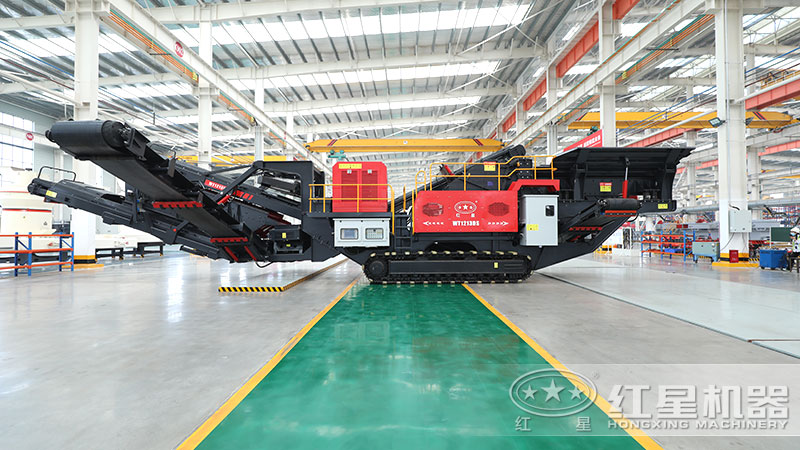 履帶移動破碎機(jī)，履帶行走遙控操作